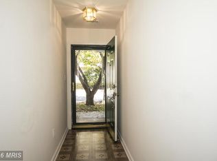 19 Bank Spring Ct, Owings Mills, MD 21117