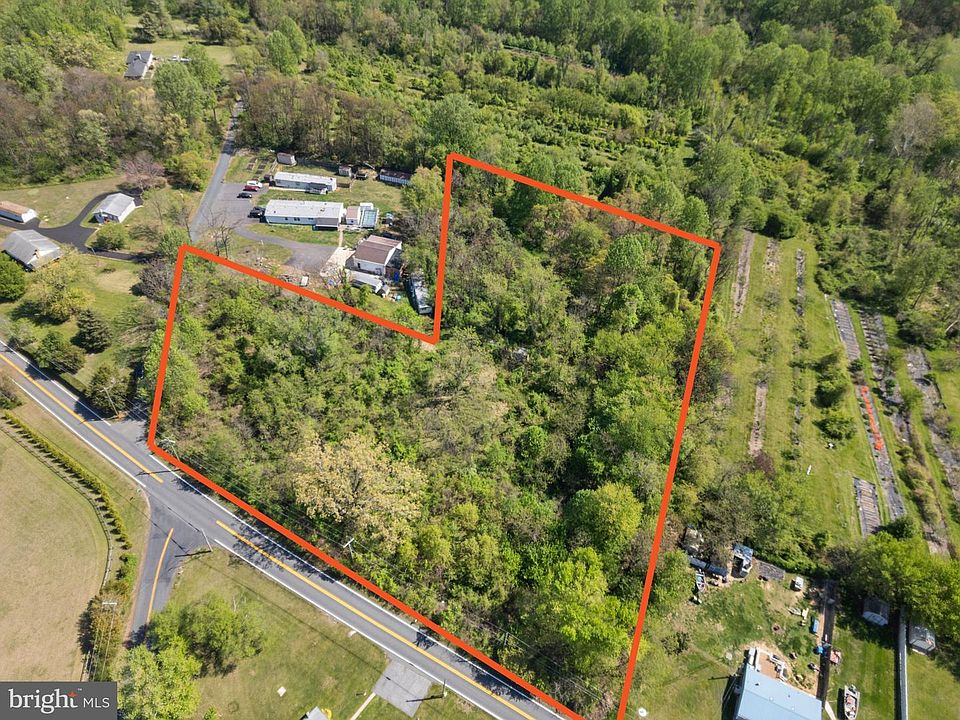 1st image of 2302 Castleton Rd