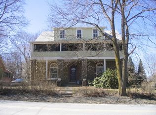 3 S Ohioville Rd, New Paltz, NY 12561