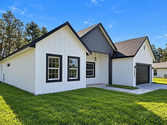 3rd image of 4091 SW 130TH LOOP