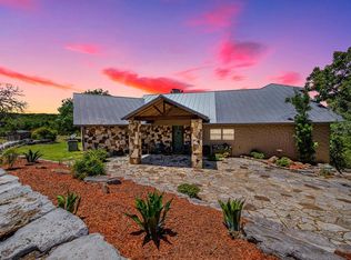 165 Treasure Hills Rd, Kerrville, TX 78028