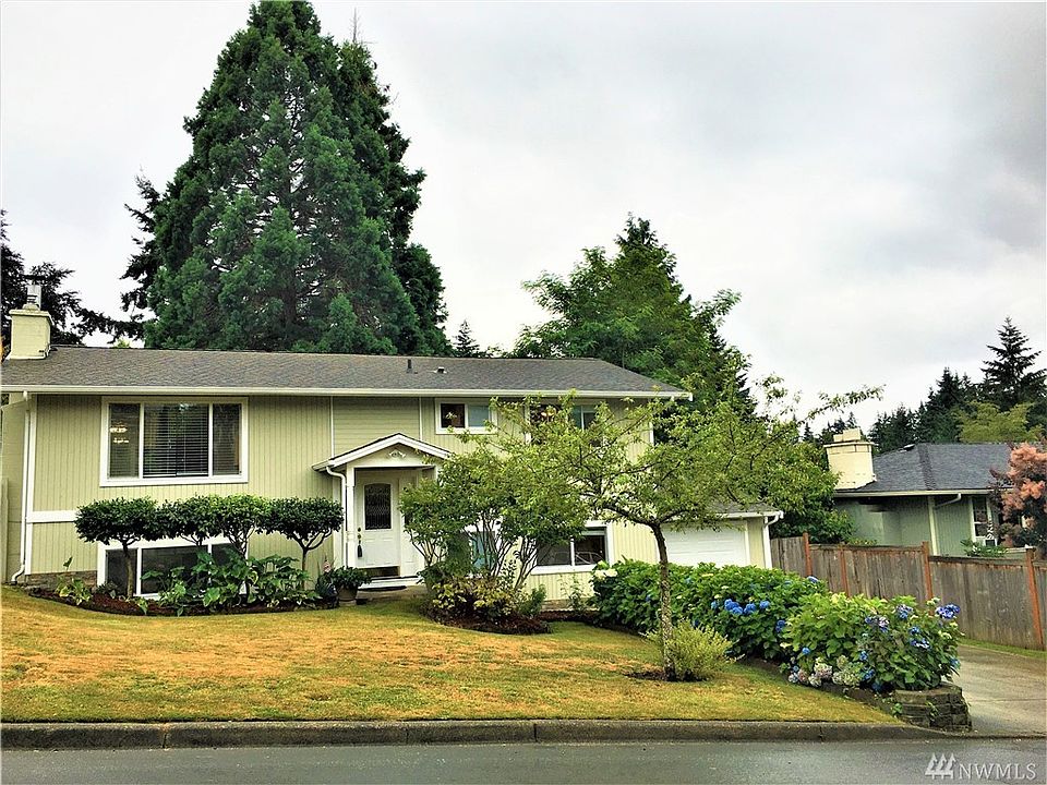 1st image of 8855 NE 137th Pl