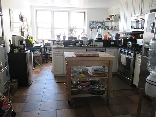 Rented by Rita S Citrin, LREB | media 53