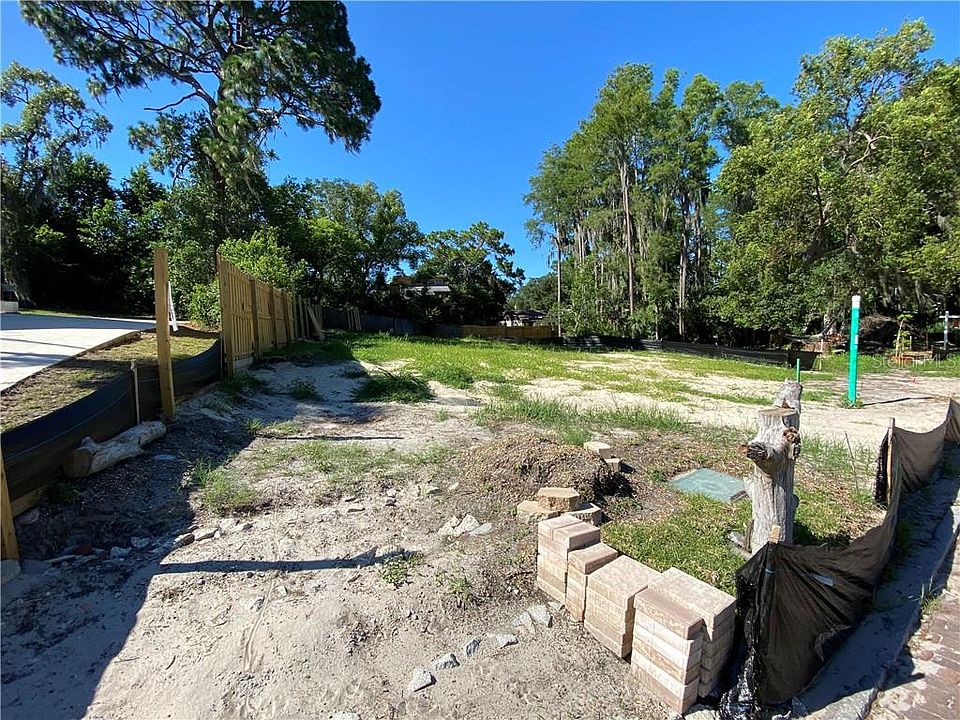 1st image of Grandview Dr