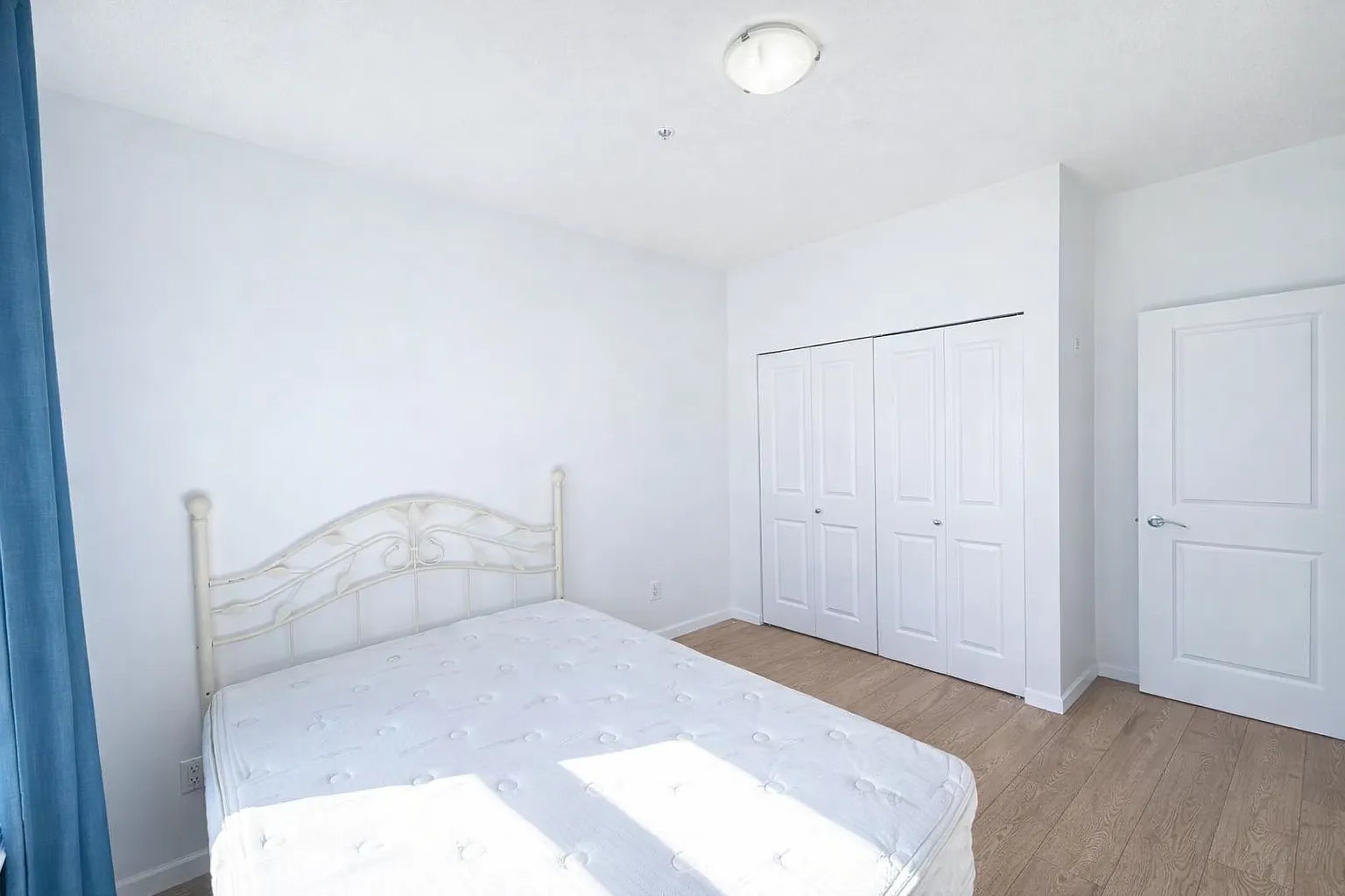 1 bed, 700 sqft, $1,700 — Photo 4