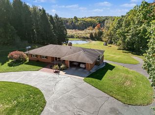 5265 N 32nd St, Richland, MI 49083