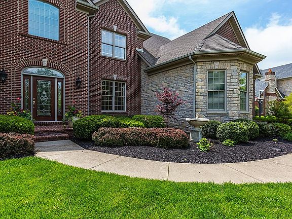3rd image of 2269 Guilford Ln