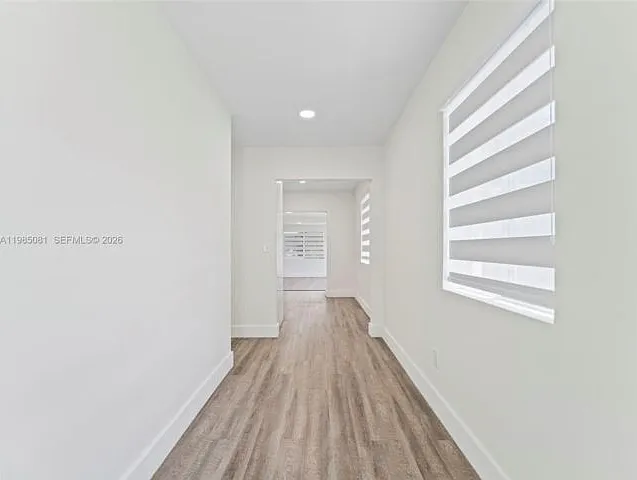 3031 SW 64th Ave — Photo 12