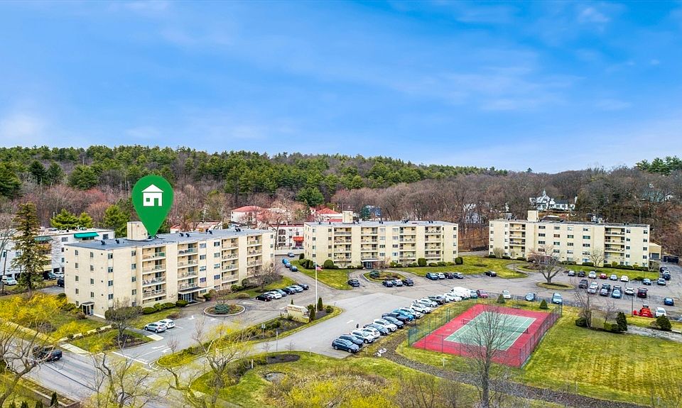 1st image of 100 Park Terrace Dr APT 106