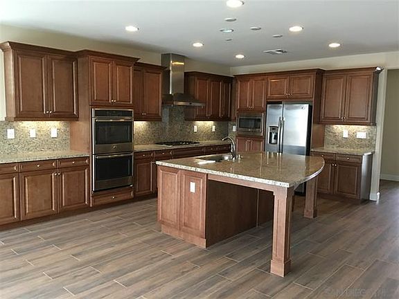 4th image of 13958 Centella Way