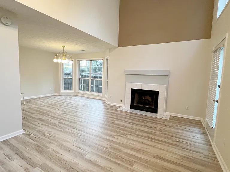 13457 Aventide Ln — Photo 5