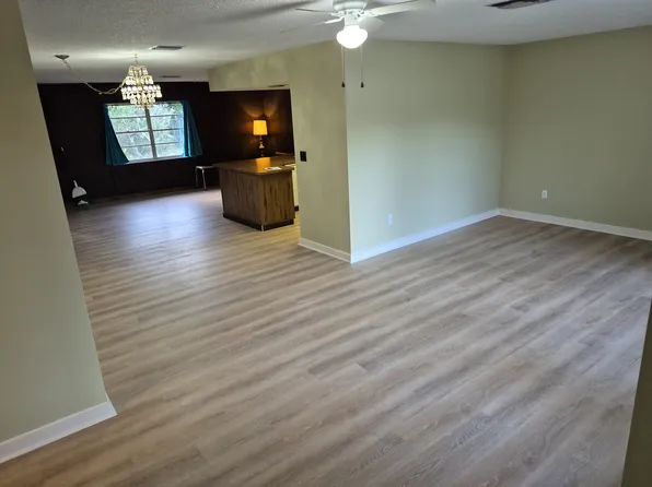 6319 Cambridge Dr, Sebring, FL 33876