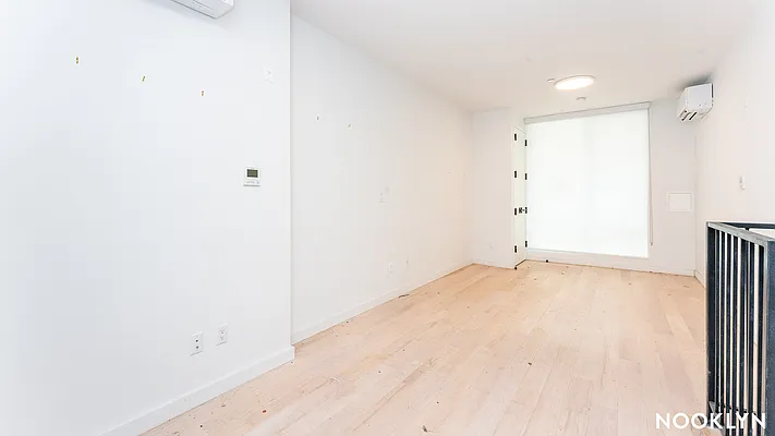 Rented by Nooklyn NYC LLC | media 25