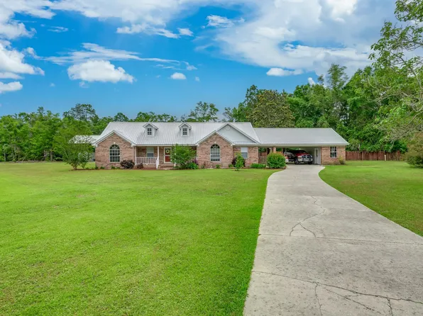 21 Bradley Ct, Crawfordville, FL 32327