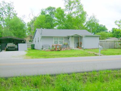 1300 N Arkansas St, Rogers, AR, 72756