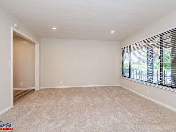 2nd image of 1280 Brookfield Ave APT 17