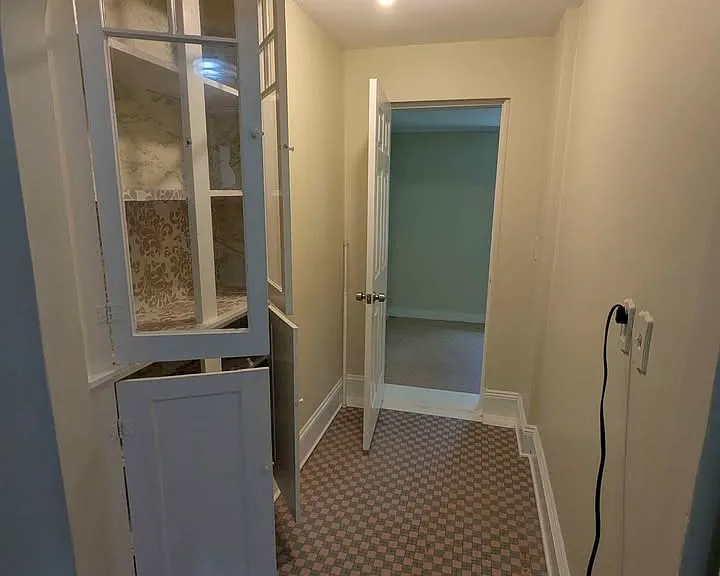 35 Young St #2 — Photo 3