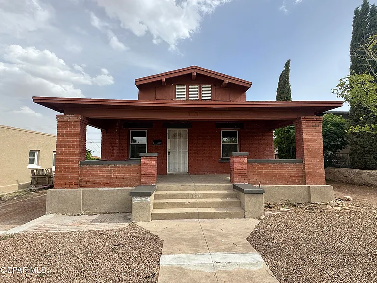 3716 Jackson Ave — Photo 1