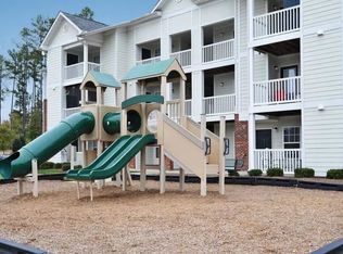 9941 Brier Oak Pl #1-208, Raleigh, NC 27617