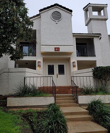 2nd image of 2255 Thousand Oaks Dr APT 4102