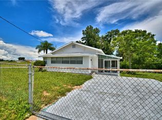 320 N Palm Ave, Frostproof, FL 33843