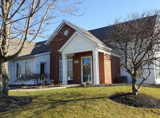 1147 Overlook Ct, Pickerington, OH 43147