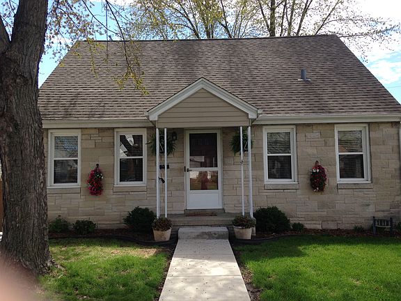 4th image of 1018 E Richwoods Blvd