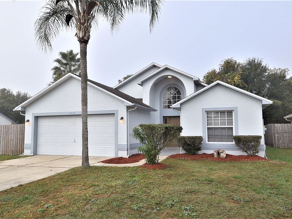 1st image of 11838 Cranbourne Dr
