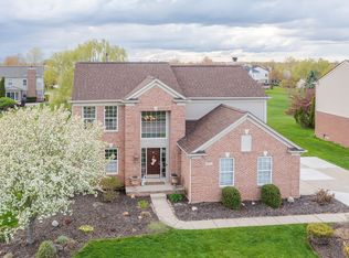 48662 Rockefeller Dr, Canton, MI 48188