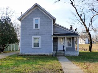 113 Hendryx St, Dowagiac, MI 49047