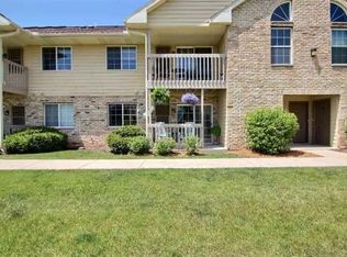 4835 Easy St, Hartland, WI 53029