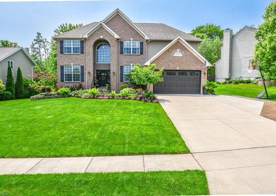 1st image of 1040 Sugarhouse Ln