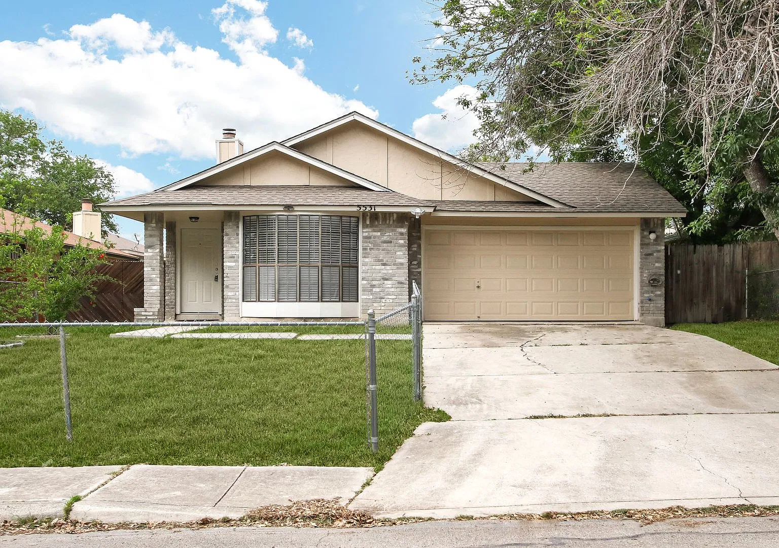 Contemporary Single-Level Home with 3 Bedrooms, 2 Bathrooms, and Updated Features — Photo 1