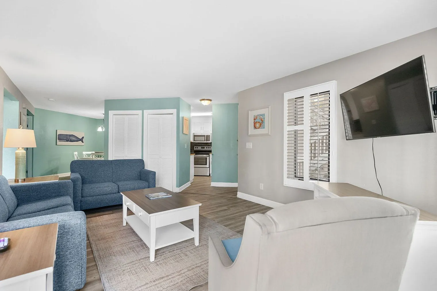 2 bed, 2.0 bath, 1044 sqft, $2,899 — Photo 3
