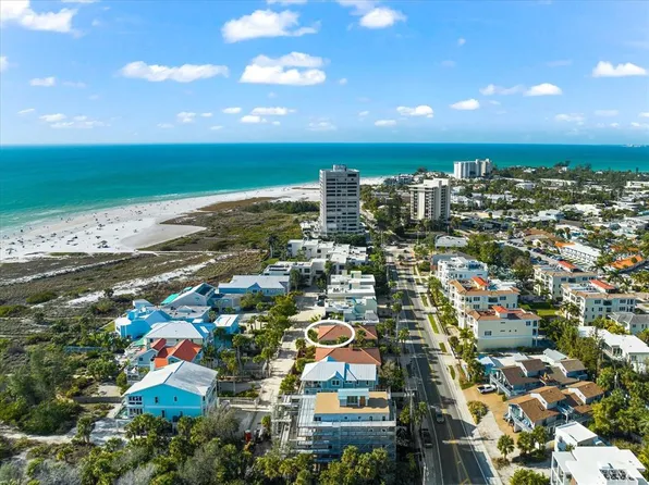 221 Tenacity Ln #221, Sarasota, FL 34242