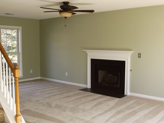 3rd image of 5807 Highland Grove Dr