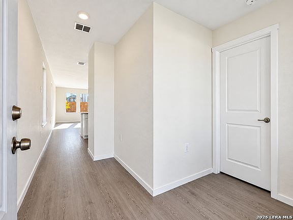 5th image of 10758 Twyla Rd