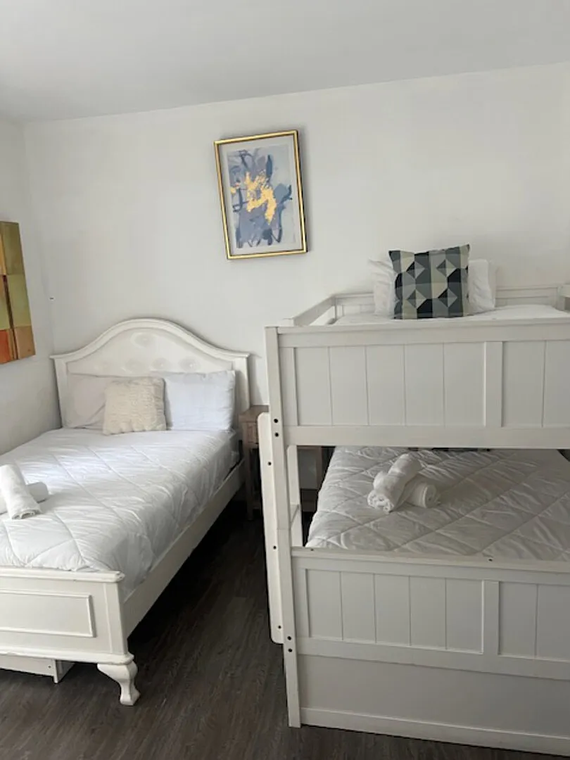 Move-In Ready - Cozy House In Boca Raton — Photo 4