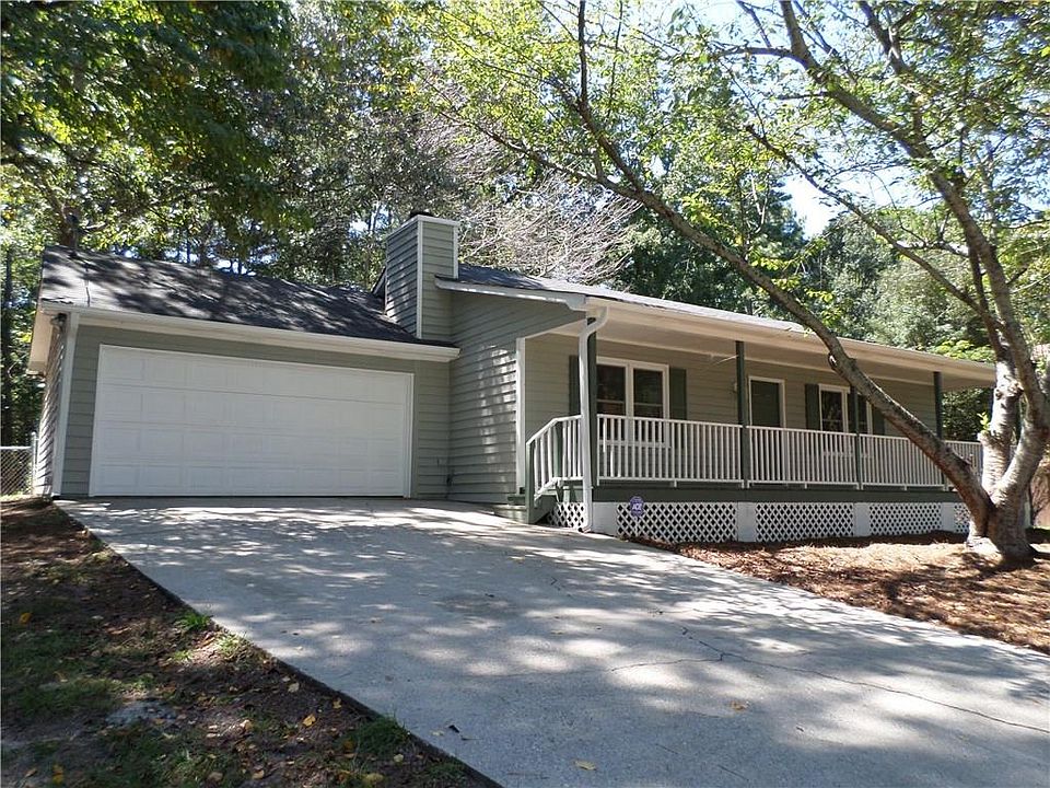 1st image of 66 Stone Wood Ln