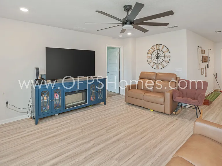 863 Otto Loop — Photo 9