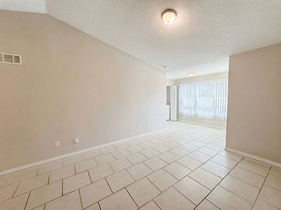 4th image of 4512 Commander Dr APT 1735