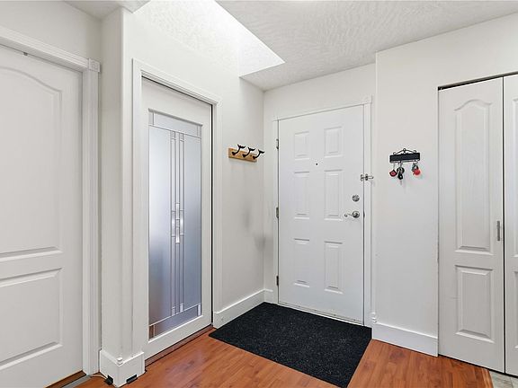 5th image of 400 Dupplin Rd #301