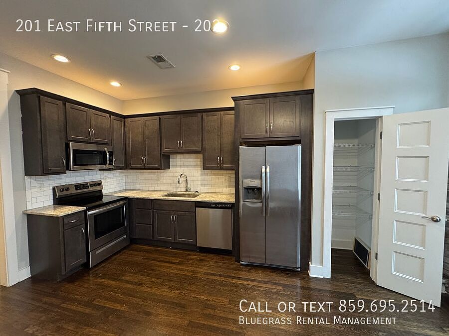1st image of 201 E 5th St Unit 202
