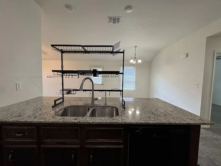 6115 Amelia Earhart Blvd — Photo 8