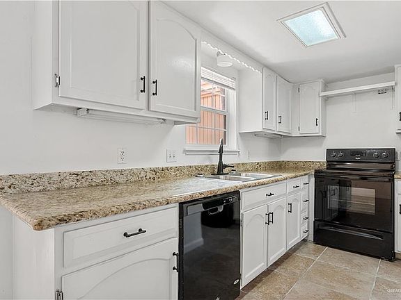 3rd image of 2402 N Ed Carey Dr APT 15