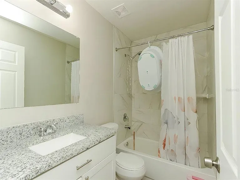 7047 Hickory Branch Cir — Photo 8