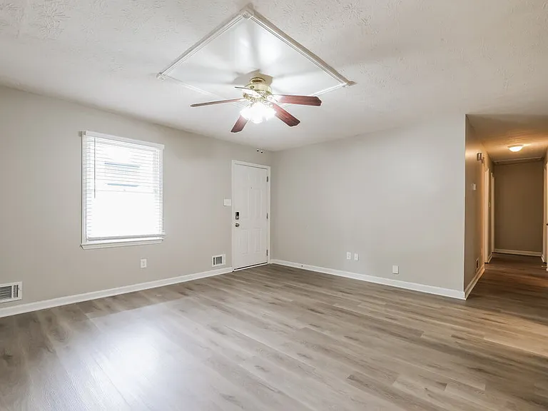 1695 Lawrenceville Suwanee Rd — Photo 5