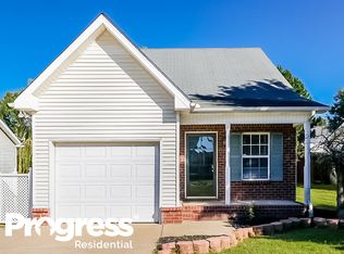 1526 Saint Andrews Dr, Murfreesboro, TN 37128