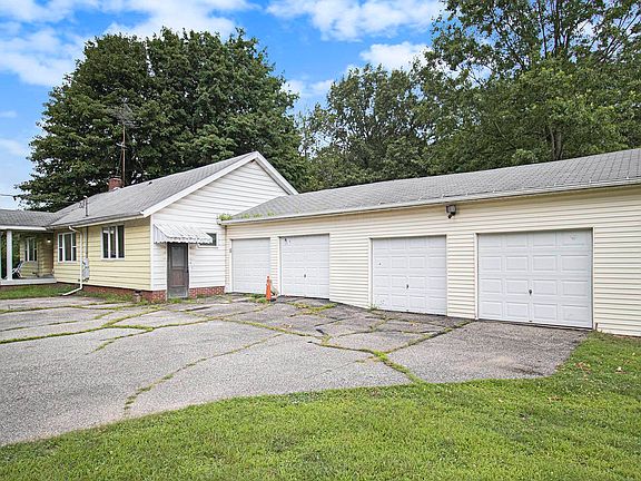 2nd image of 24091 State Road 2