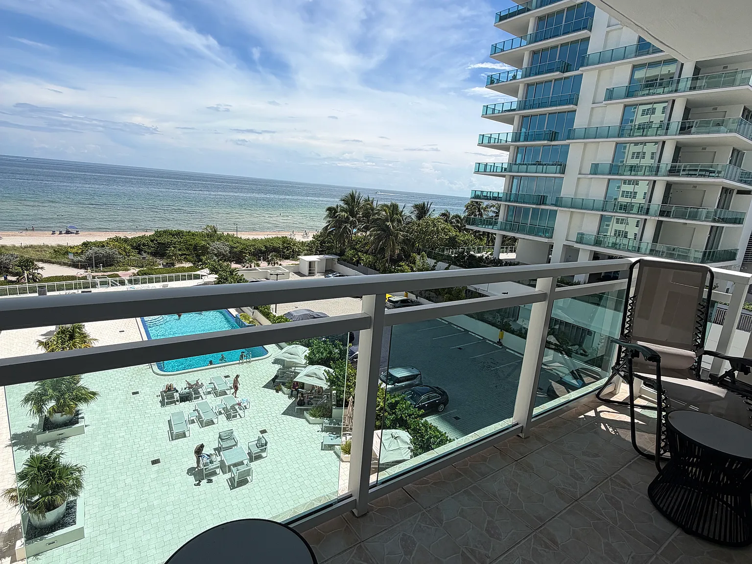 1 bed, 1.5 bath, 819 sqft, $4,000 — Photo 4